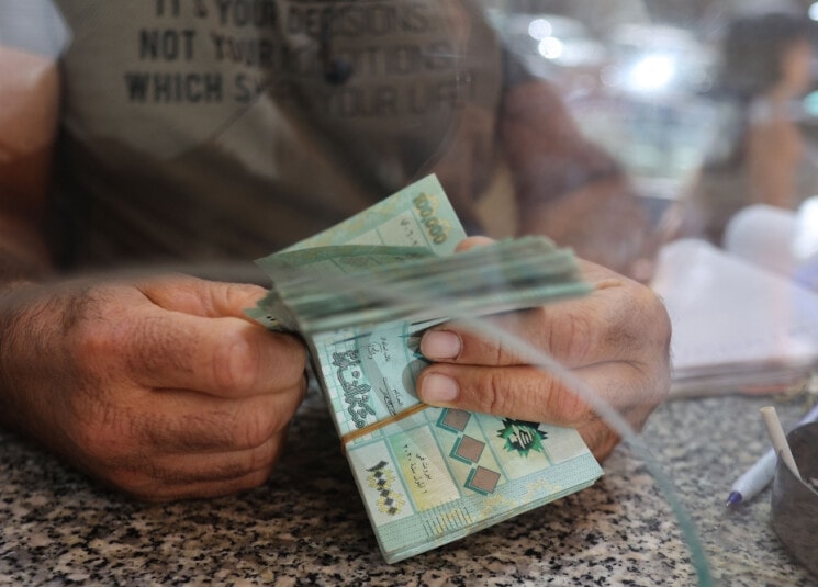 سلّة تقديمات للعمال قبل نهاية العام