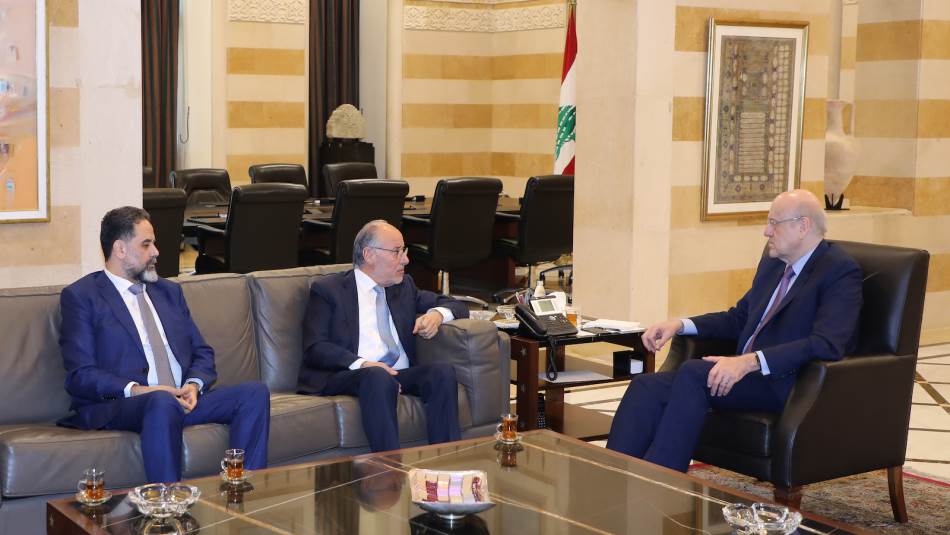  الأساتذة لوزير التربية: 